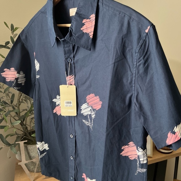 Eighth Avenue Men’s Navy Button Up Short Sleeve Shirt Size S & M NWT $39.99 - Picture 5 of 6